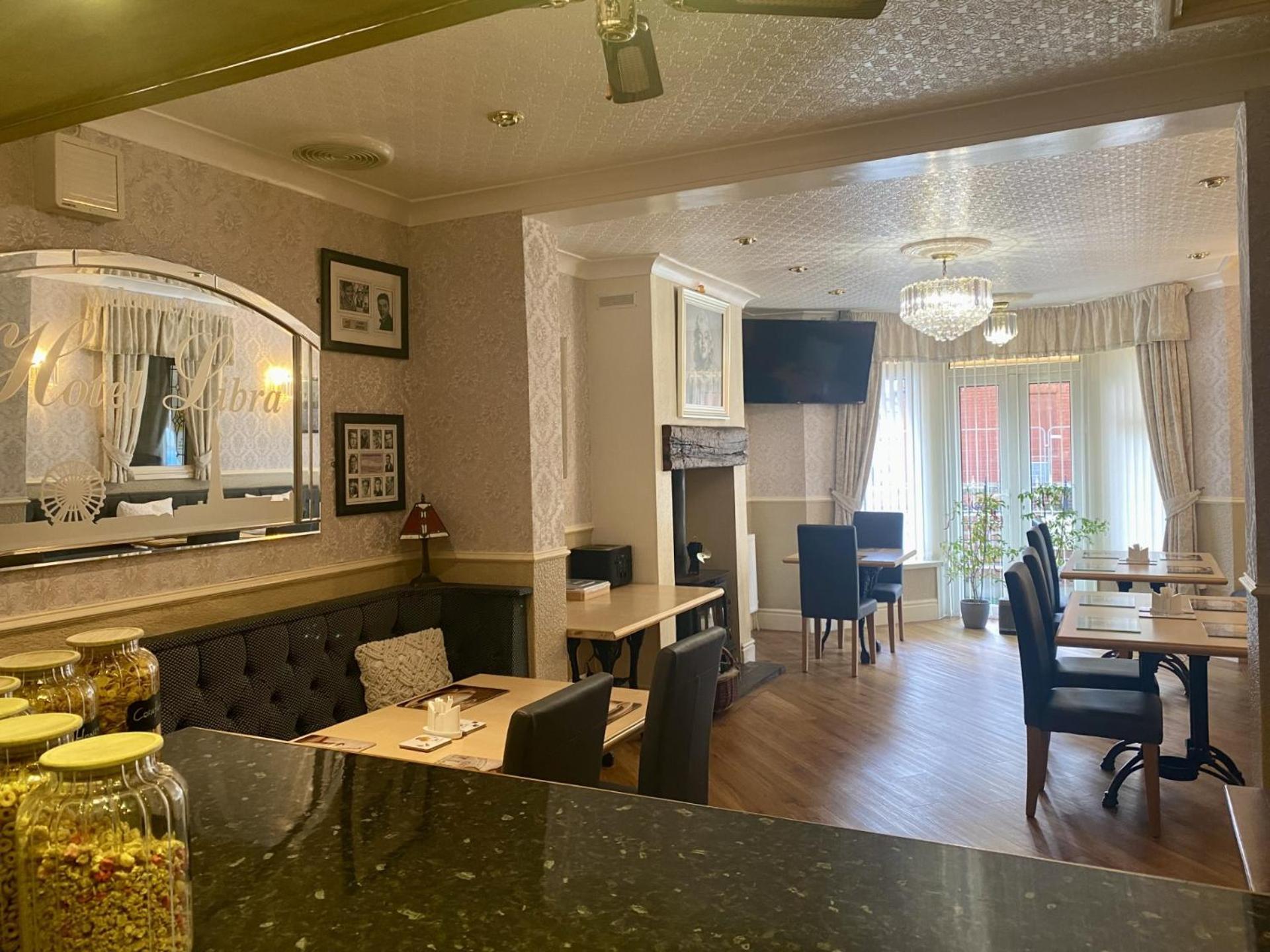 The Libra - Adults Only B&B With Carpark Blackpool Exterior foto